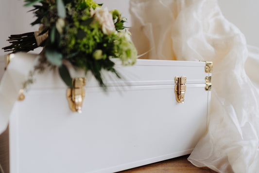 Wedding and Bridal Shower Gifts for the Bride