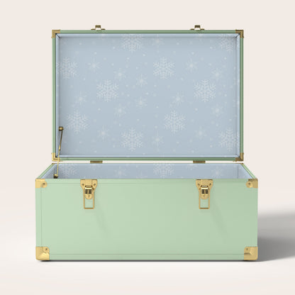 Green trunk with a light blue snowflake interior pattern 
