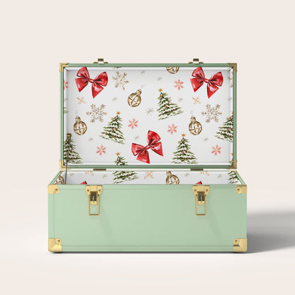Green trunk with Christmas-themed interior pattern