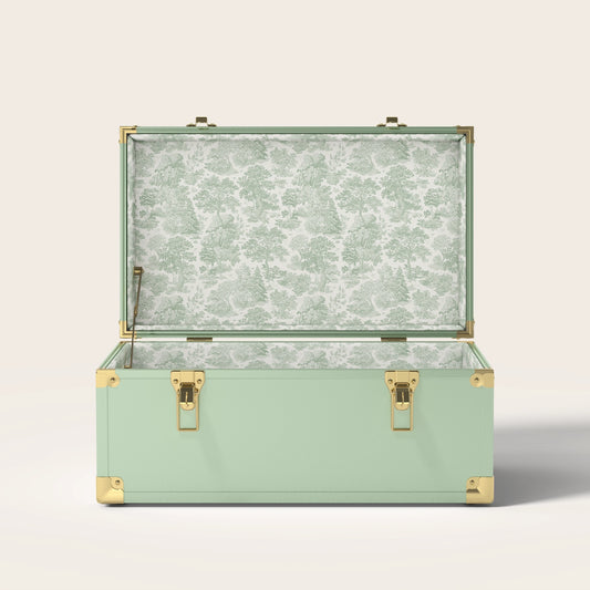 Green trunk with green landscape interior pattern