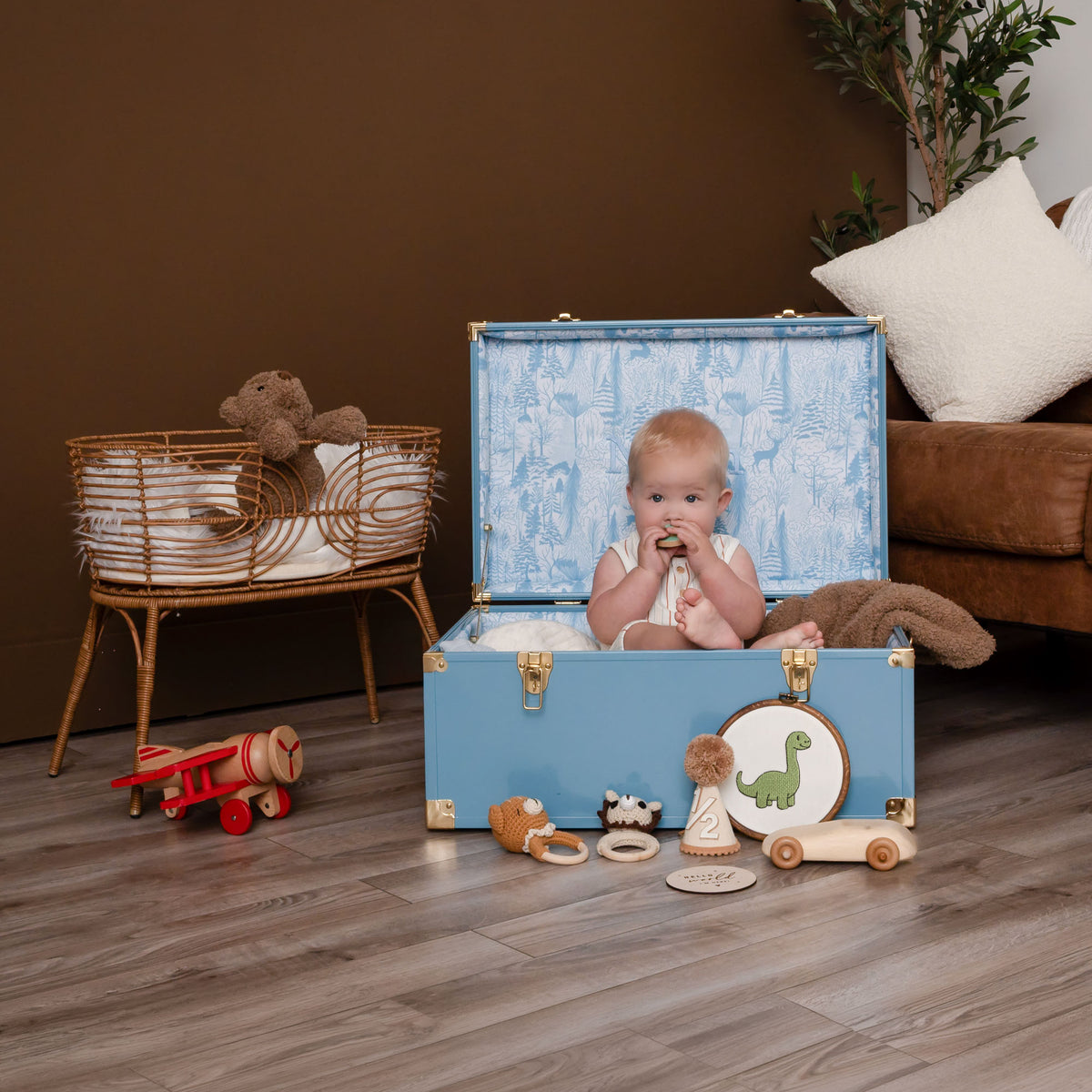 Baby Keepsake Trunk
