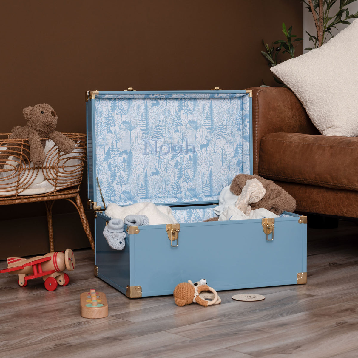 Baby Keepsake Trunk