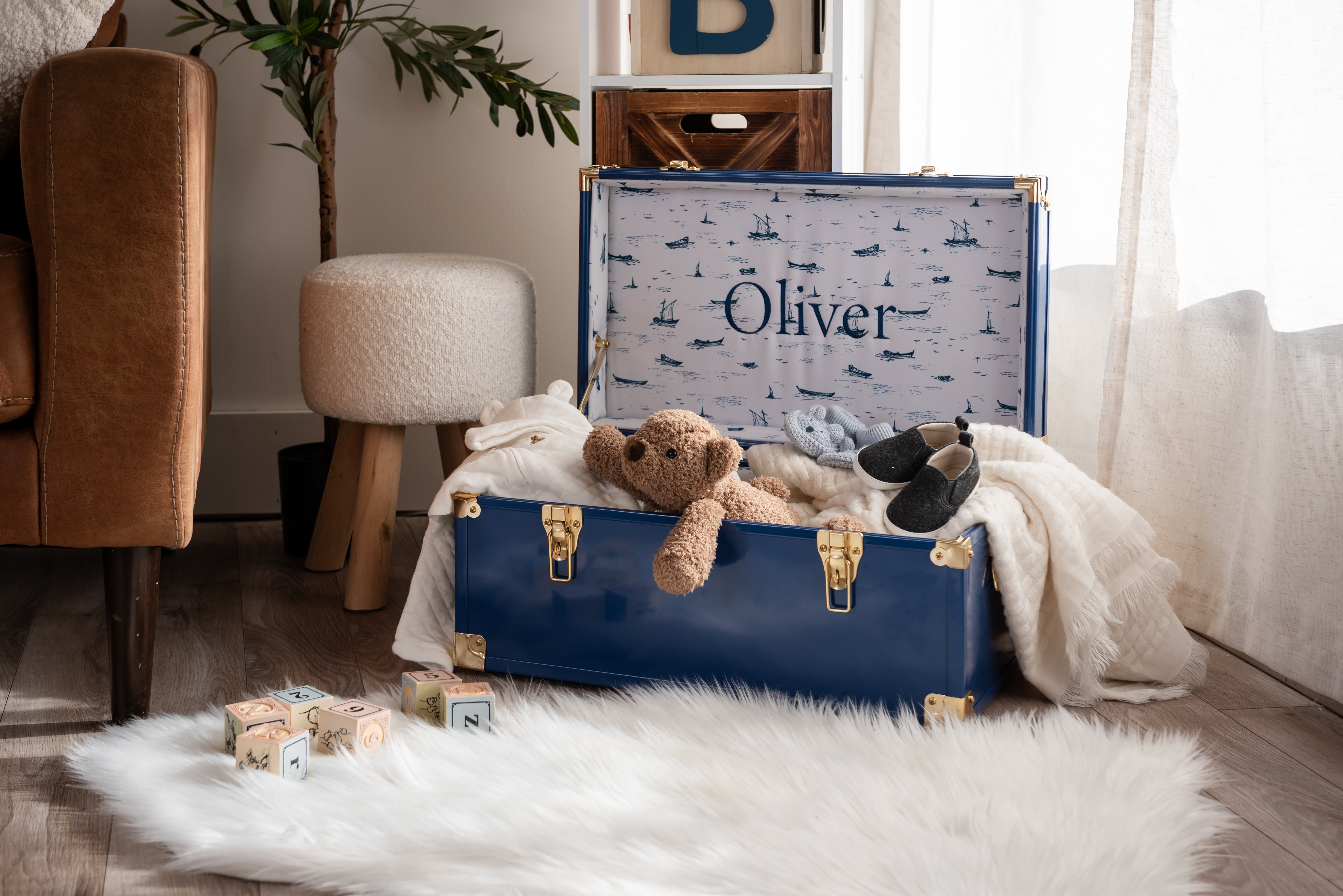 Momento Trunks | Keepsake Storage & Display